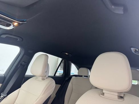 Certified 2026 Mercedes-Benz GLC 300 image 5