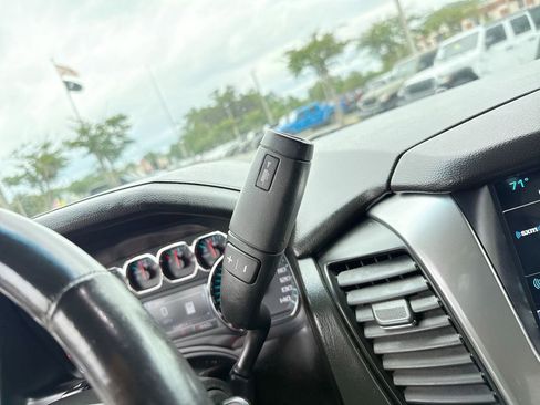 Used 2019 Chevrolet Tahoe LT RWD image 14
