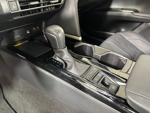 Used 2025 Toyota Camry XSE image 17