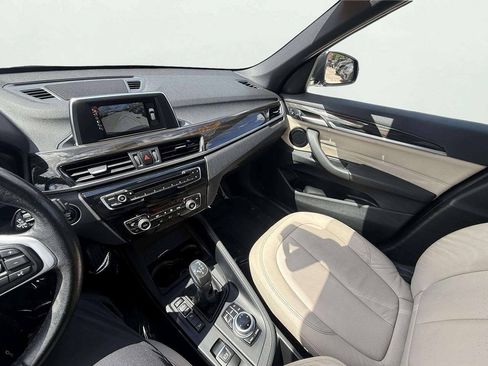 Used 2017 BMW X1 xDrive28i AWD/4WD image 19