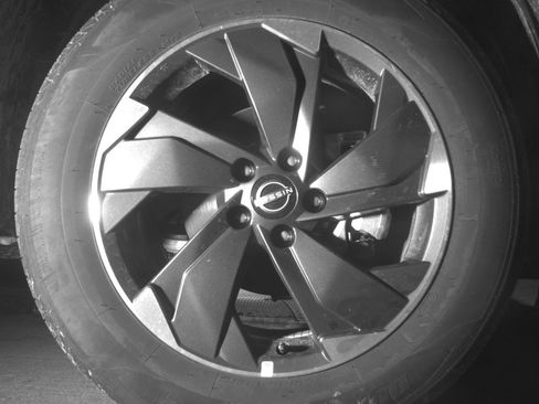 Used 2025 Nissan Rogue SV image 13