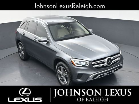 Used 2020 Mercedes-Benz GLC 300 4MATIC image 22
