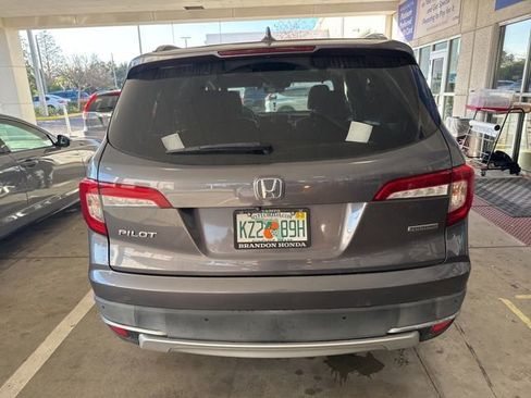Used 2021 Honda Pilot Touring image 6