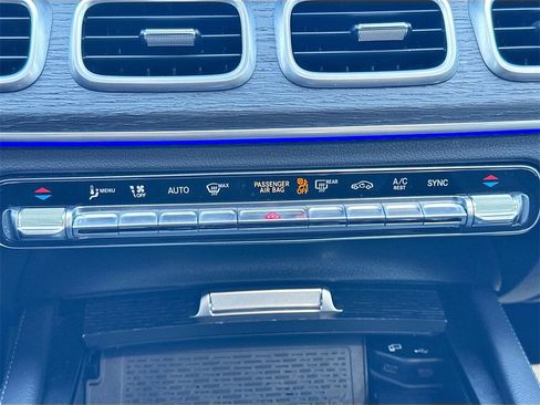 Used 2023 Mercedes-Benz GLE 450 4MATIC image 17