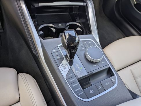 Used 2023 BMW M440i M440i w/ Premium Package image 23