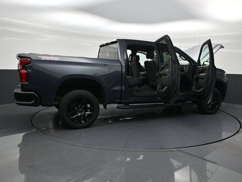 Used 2021 Chevrolet Silverado 1500 LT Trail Boss AWD/4WD image 31