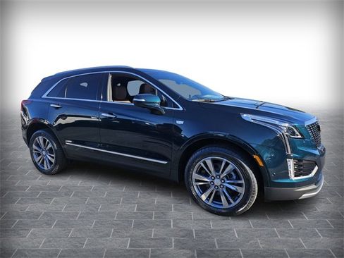 New 2026 Cadillac XT5 Premium Luxury w/ Driver Assist Package image 3