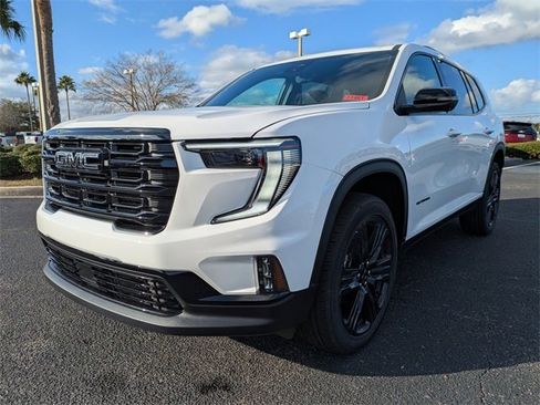 Used 2024 GMC Sierra 3500 AT4 w/ AT4 Premium Plus Package image 9