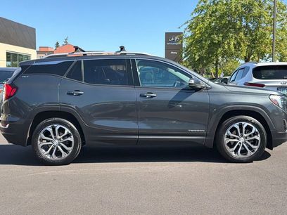 Used 2020 GMC Terrain SLT w/ Preferred Package