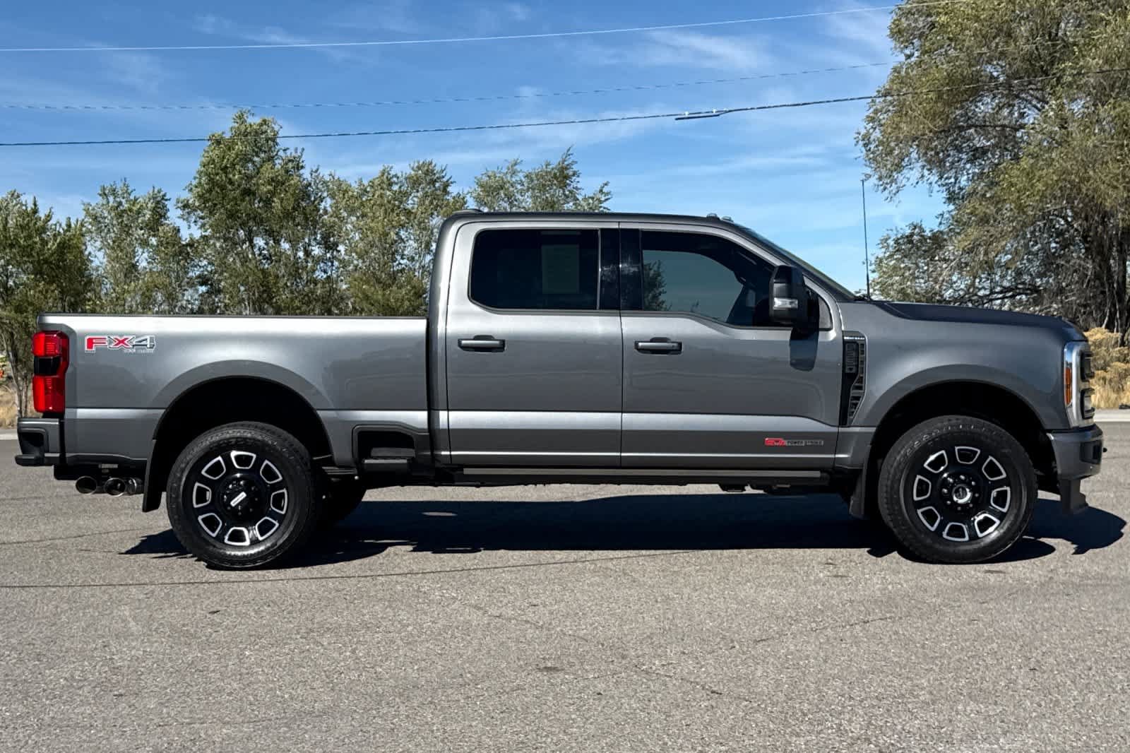 Certified 2026 Ford F350 Platinum AWD/4WD image 8