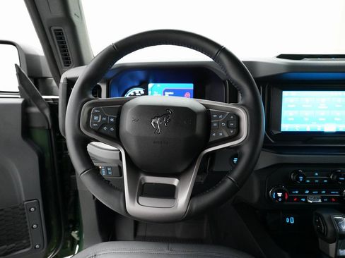 Used 2023 Ford Bronco Big Bend w/ Sasquatch Package image 4