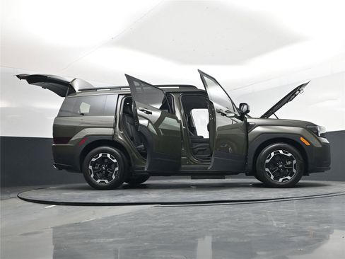 Used 2025 Hyundai Santa Fe SEL image 23