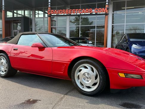 Used 1996 Chevrolet Corvette Convertible image 10