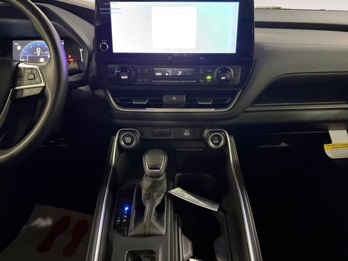 New 2026 Toyota Grand Highlander LE image 11