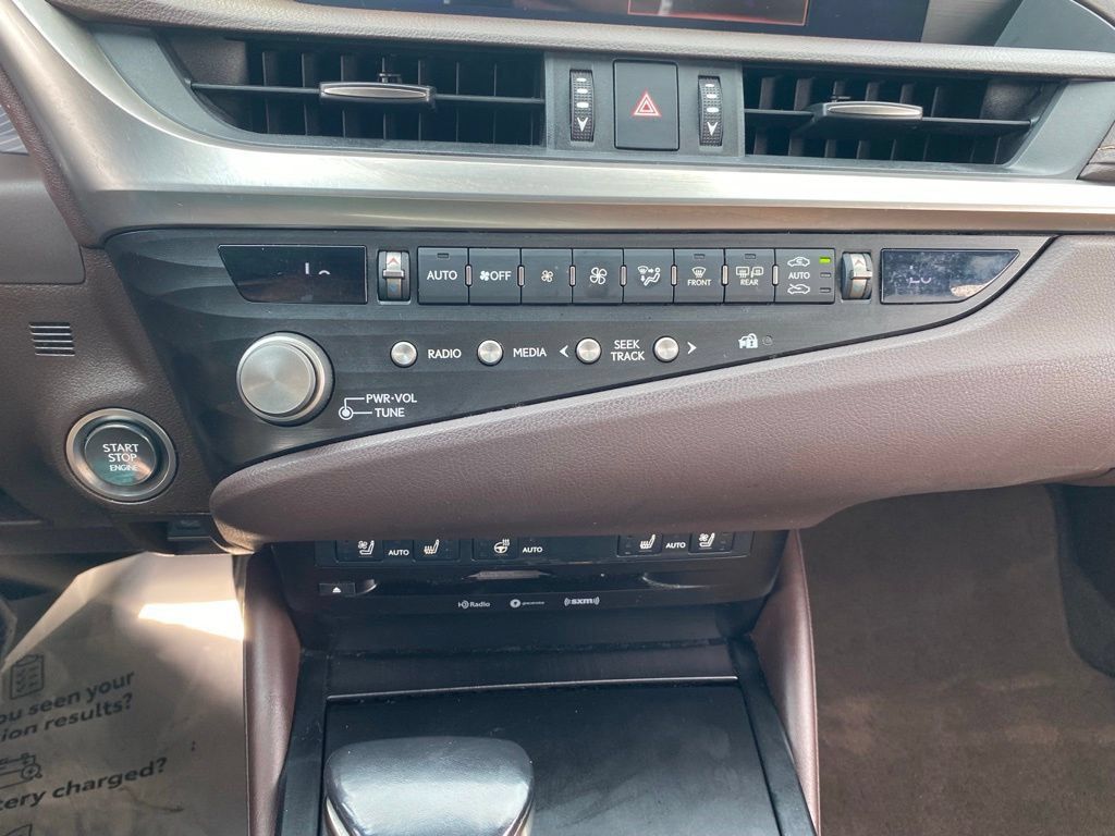 Used 2021 Lexus ES 250 w/ Premium Package AWD/4WD image 24