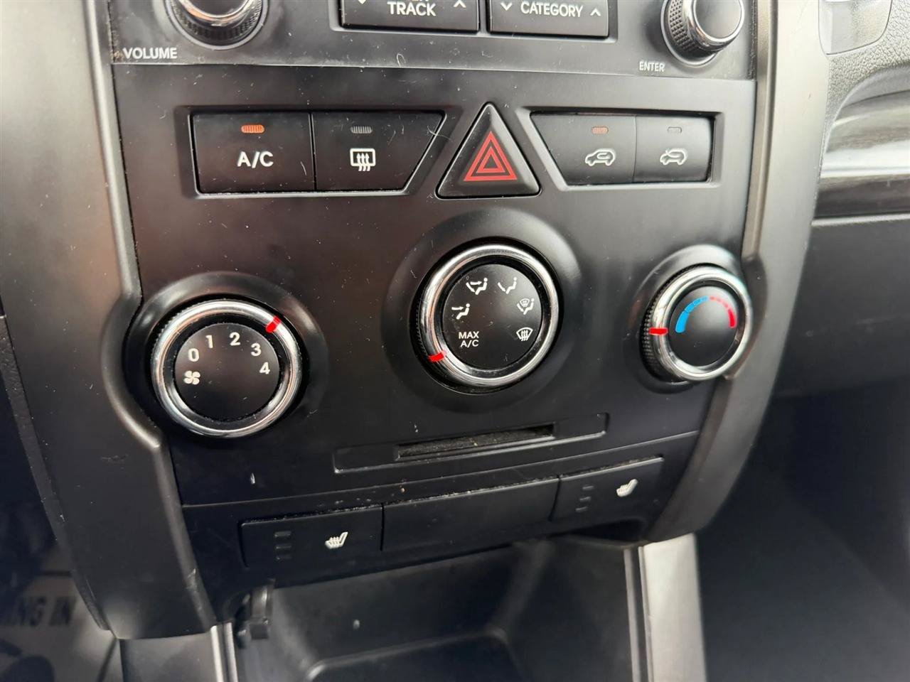 Used 2013 Kia Sorento LX FWD image 38