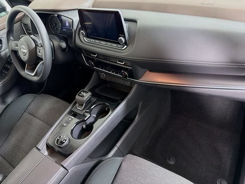Certified 2023 Nissan Rogue SV AWD/4WD image 33