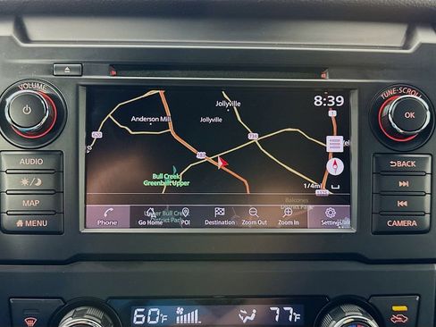 Used 2019 Nissan Titan SV w/ SV Convenience Package AWD/4WD image 13