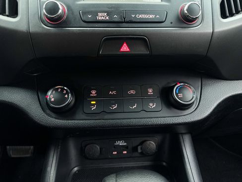 Used 2013 Kia Sportage LX w/ Convenience Pkg image 21