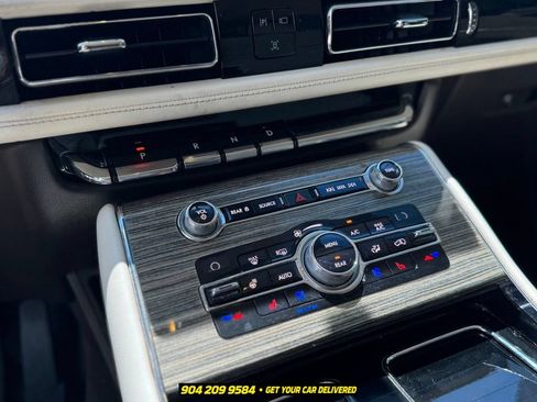 Used 2020 Lincoln Aviator Black Label w/ Dynamic Handling Package AWD/4WD image 13