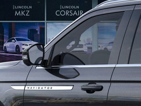 New 2025 Lincoln Navigator Reserve image 20
