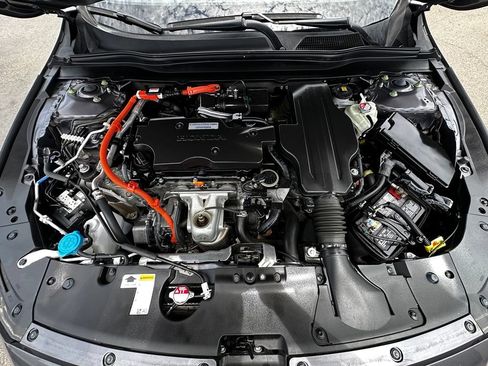 Used 2020 Honda Accord EX image 16