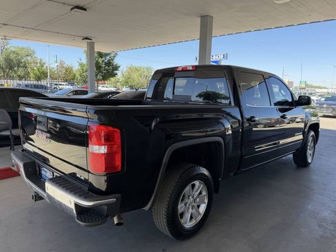 Used 2017 GMC Sierra 1500 SLE w/ SLE Value Package RWD image 4