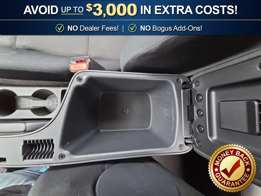 Used 2025 Nissan Kicks Play S FWD image 30