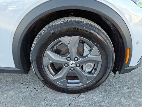 Used 2023 Ford Mustang Mach-E Select image 7