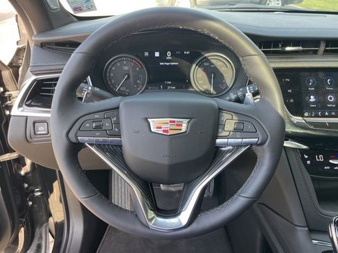 Certified 2024 Cadillac XT6 Sport w/ Technology Package image 20