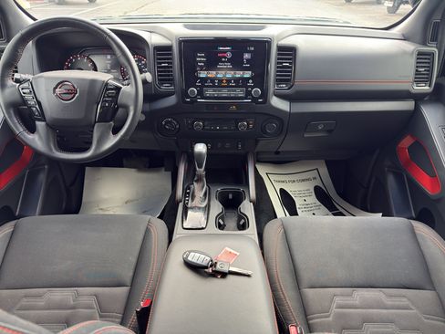 Used 2022 Nissan Frontier PRO-4X AWD/4WD image 19