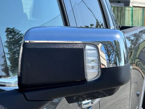 Used 2025 GMC Sierra 1500 SLT RWD image 50
