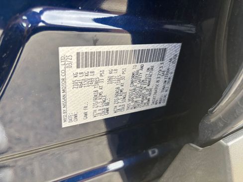 Used 2025 Nissan Rogue SV FWD image 29