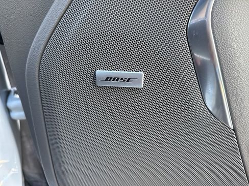 Used 2021 Chevrolet Tahoe LT image 19