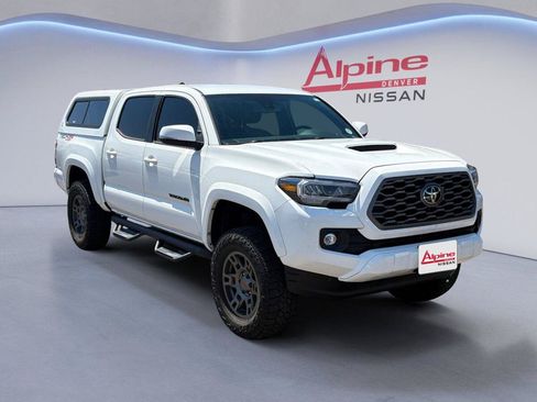 Used 2023 Toyota Tacoma TRD Sport AWD/4WD image 7