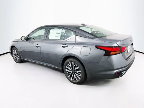 New 2025 Nissan Altima 2.5 SV w/ SV Premium Package image 5