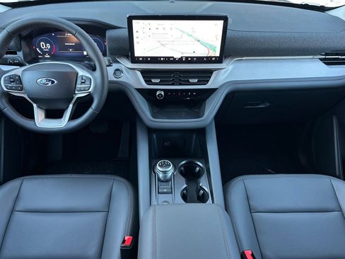 New 2026 Ford Explorer Active w/ Active Comfort Package RWD image 12