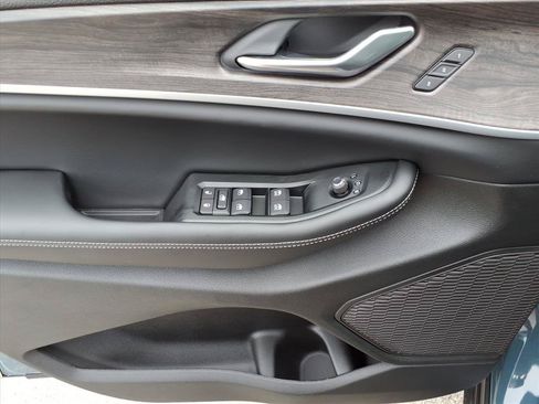 New 2026 Jeep Grand Cherokee Limited AWD/4WD image 21