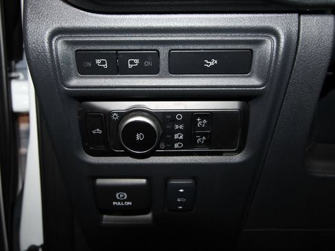 Used 2023 Ford F150 XLT w/ Equipment Group 302A High AWD/4WD image 9