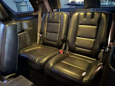 Used 2015 Ford Explorer Sport image 27