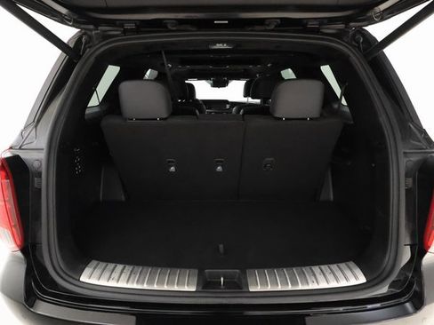 Used 2024 Hyundai Palisade Calligraphy image 21
