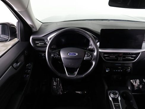 Used 2025 Ford Escape Platinum image 33