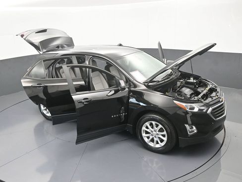 Used 2020 Chevrolet Equinox LS image 67