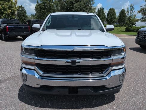 Used 2018 Chevrolet Silverado 1500 LT w/ All Star Edition AWD/4WD image 9