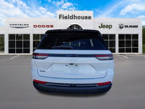 New 2025 Jeep Grand Cherokee Limited AWD/4WD image 21