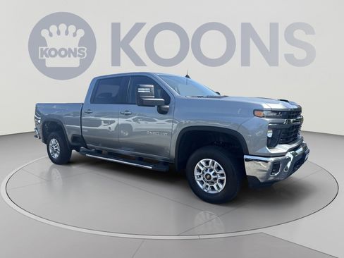 Used 2026 Chevrolet Silverado 2500 LT AWD/4WD image 8