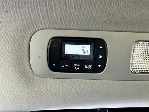 Used 2021 Honda Odyssey EX image 10