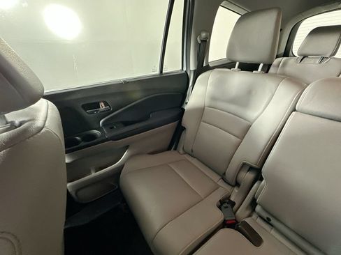 Used 2022 Honda Pilot EX-L image 12