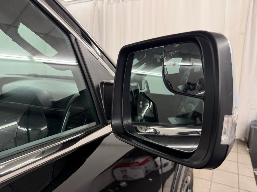 Used 2022 RAM 1500 Limited w/ Body-Colour Bumper Group AWD/4WD image 9