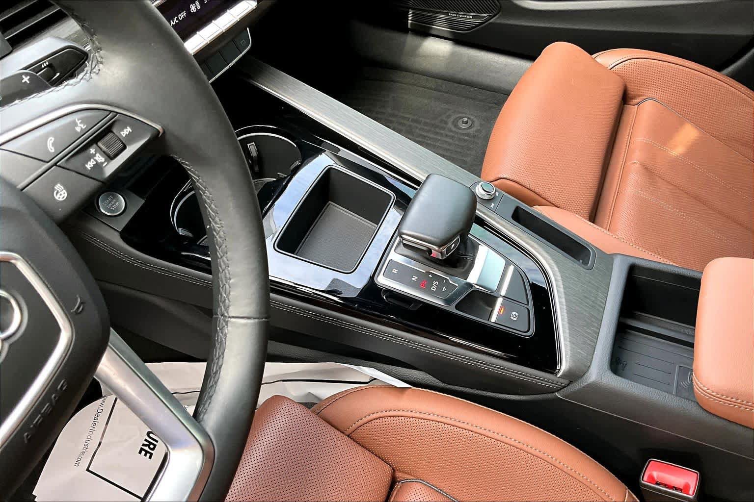 Used 2024 Audi A5 2.0T Premium Plus w/ Premium Plus AWD/4WD image 17